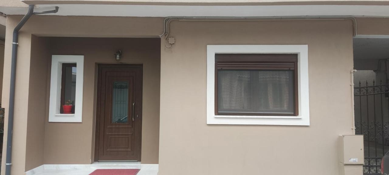 Πολυτελεσ -Μοντερνο Διαμερισμα Lárissa Exterior foto